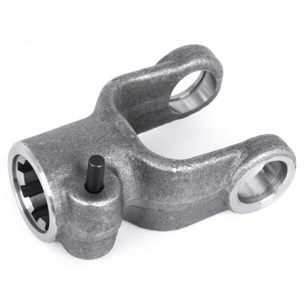 Шліцьова вилка карданного валу 8 шліців (38x32x8 мм) під хрестовину 28x73 мм